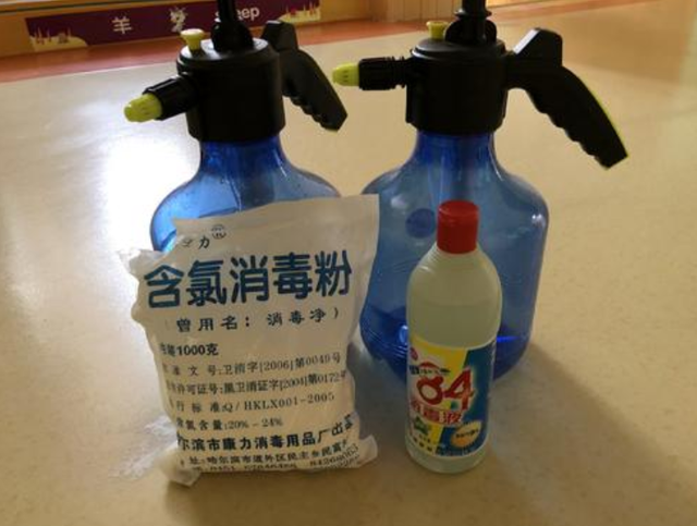 注射消毒剂,特朗普的奇妙抗疫方法